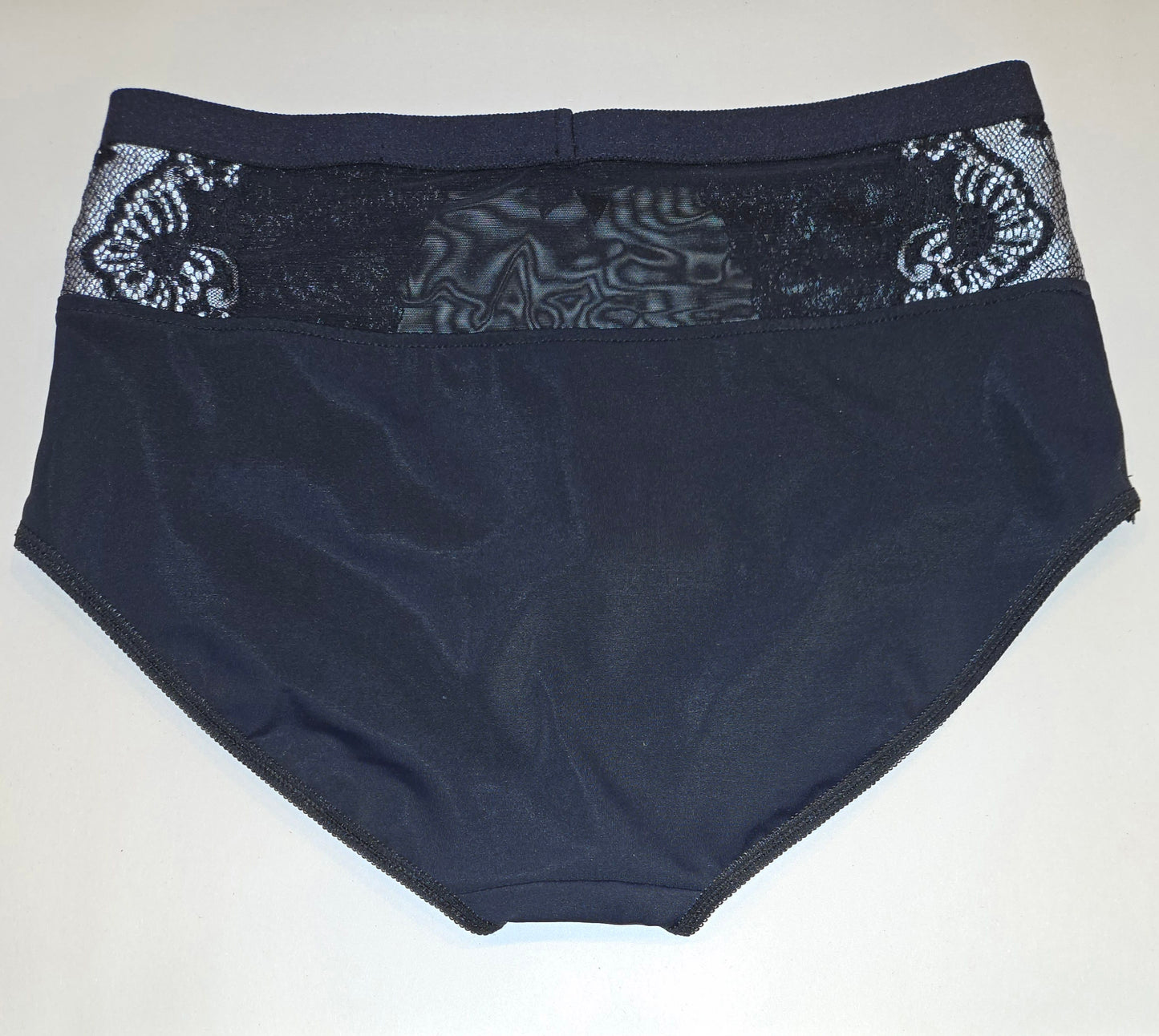 Nähpaket für Slip Diana mit Mikrofaser und Spitze. IDsnsx2