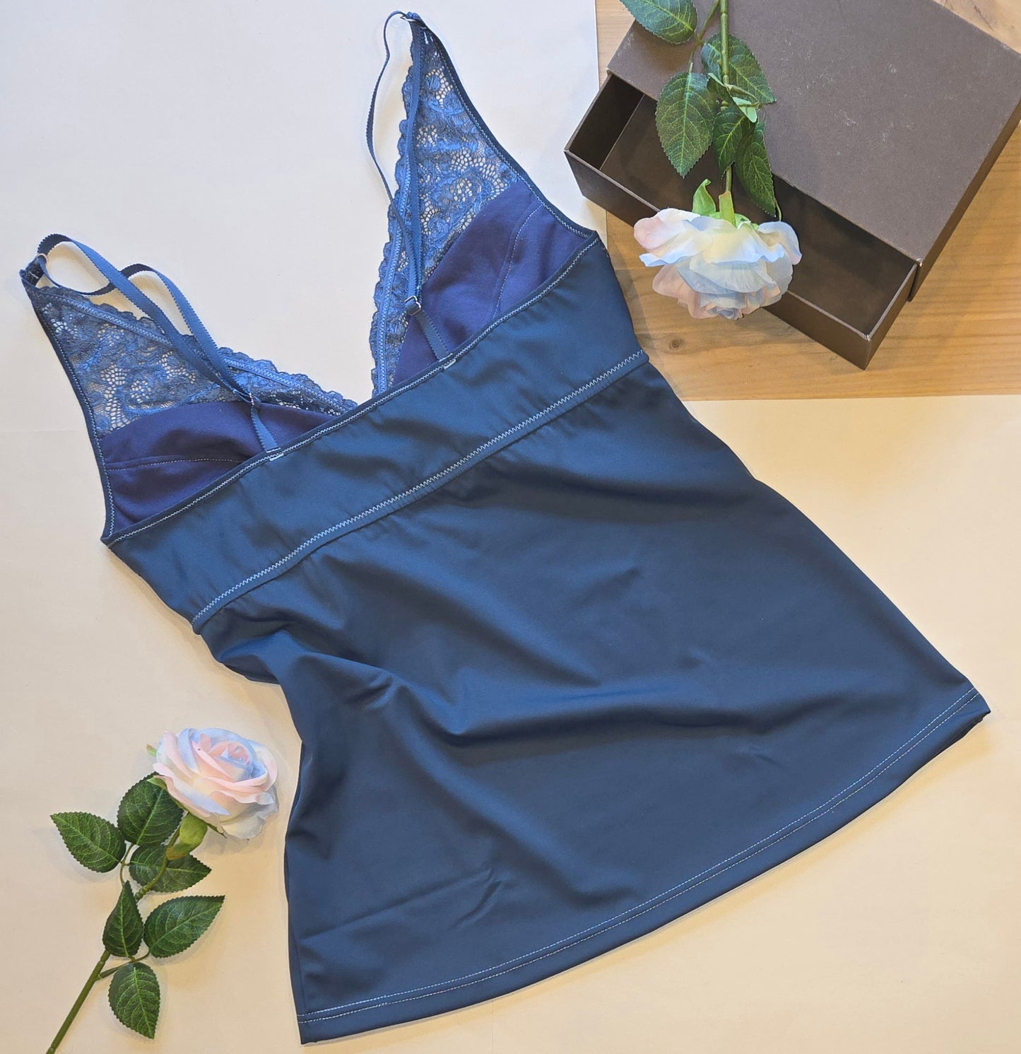 elastic <tc>lace</tc> French blue, price per 1/2 meter. November. IDsx4