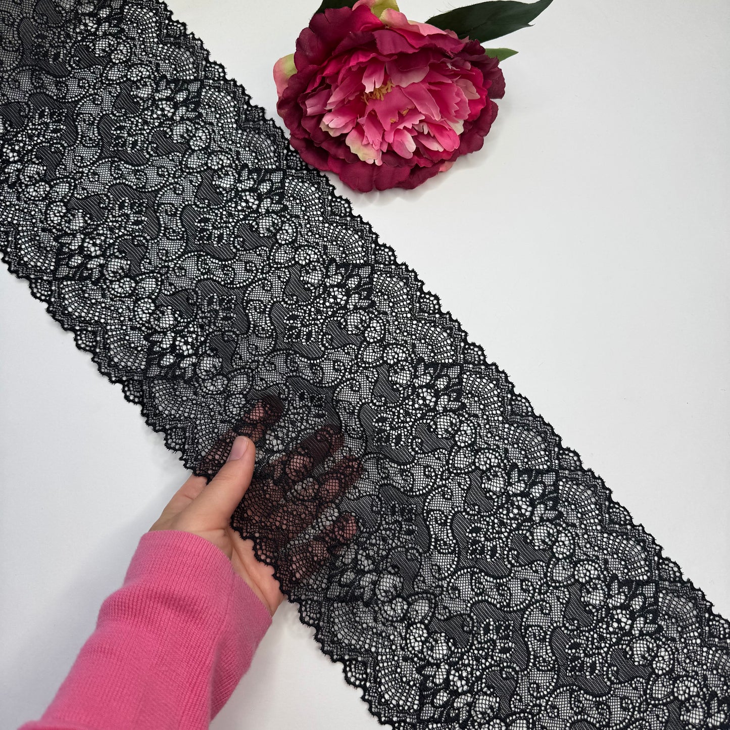 Elastische Spitze schwarz – Spitzenband & Spitzenborte, 18 cm, Meterware