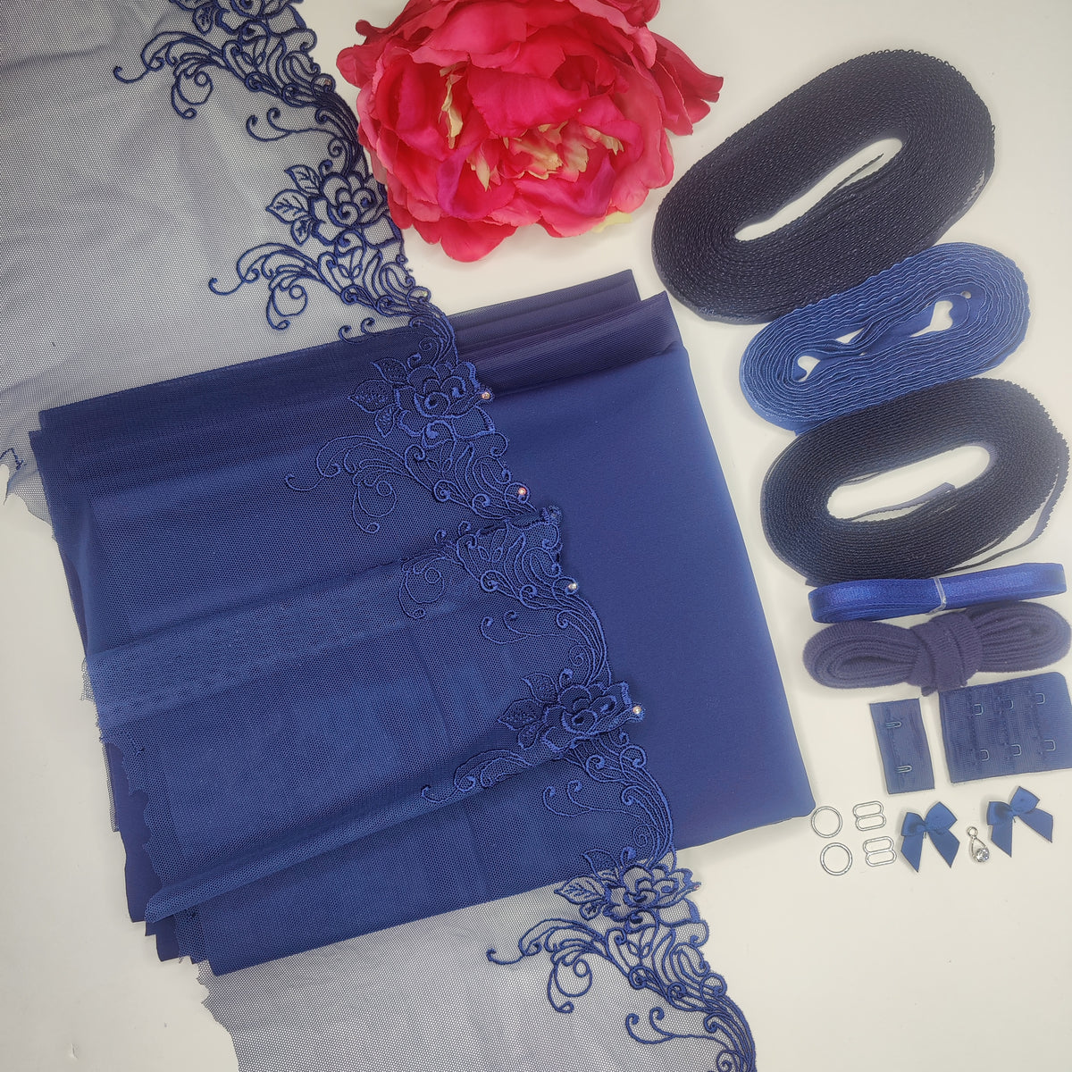 Grand kit de couture pour 2 soutiens-gorge et culottes ou ensemble de couture avec dentelle, microfibre et powernet en bleu. IDnsx1