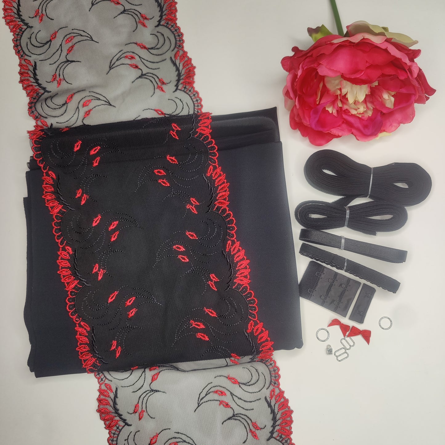 Spécial Saint-Sylvestre. 15% de réduction à la caisse. Ensemble couture DIY soutien-gorge + culotte / kit de couture créatif avec dentelle et microfibre. rouge. IDnsx1