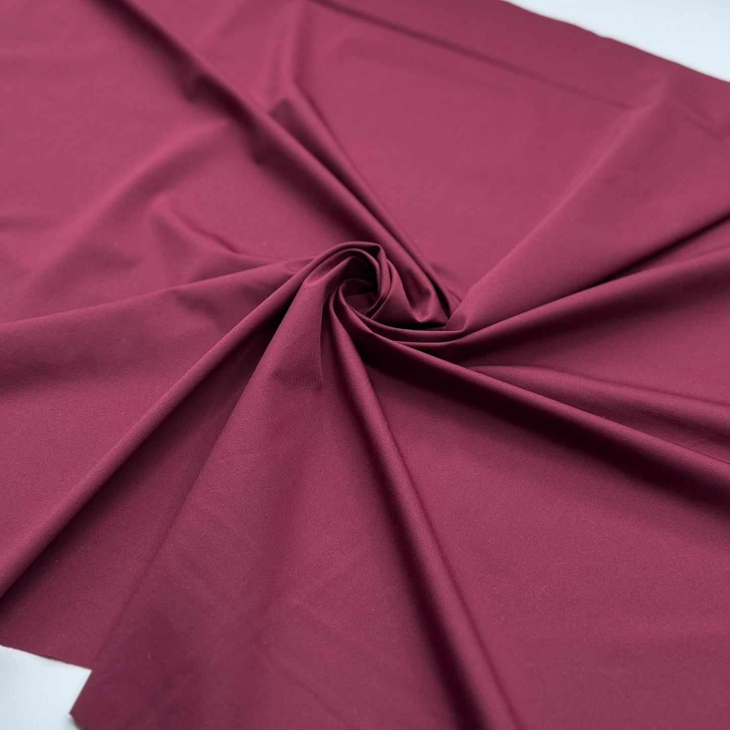 bi-elastische Wäscheware für Dessous in Bordeaux