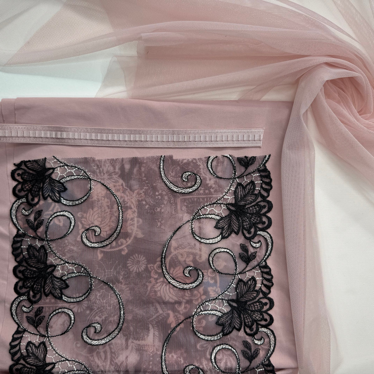 mix and match with rose porcelan fabric and trims