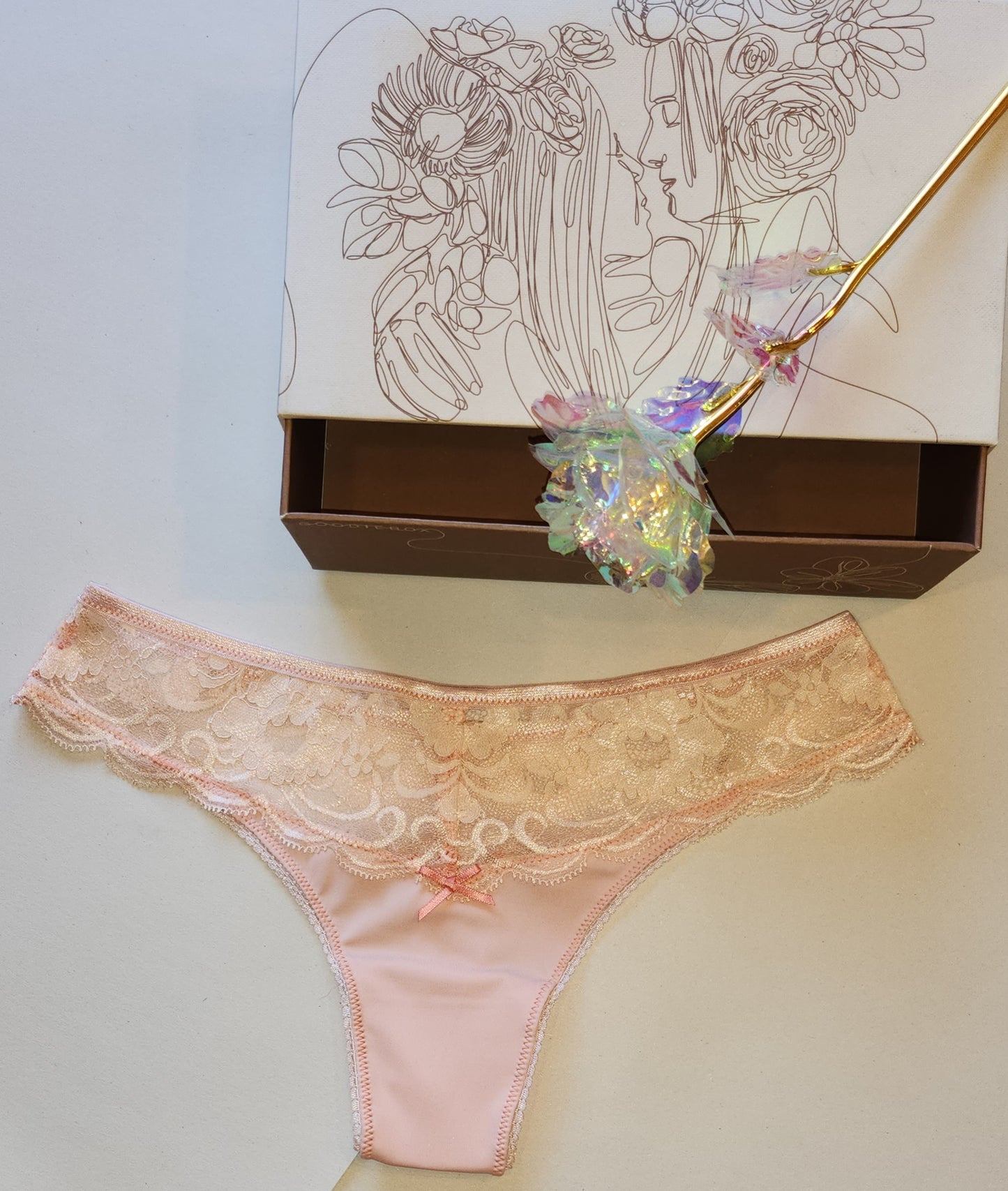 Last one: Large sewing set for 2x bras and panties or sewing package with <tc>lace</tc>, microfiber and Powernet in peach. IDnsx1