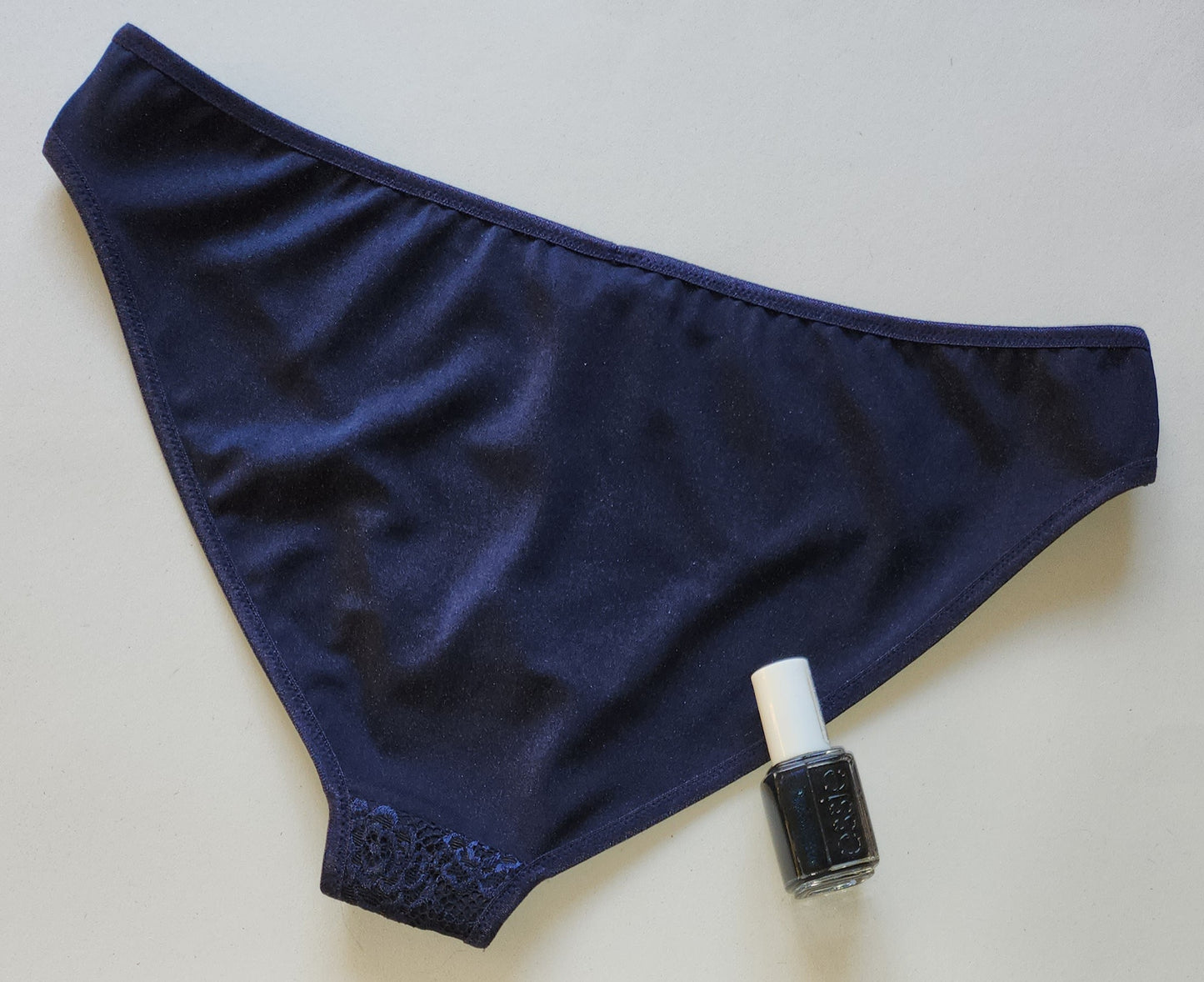 Sewing package for 2 Helena briefs with microfiber and <tc>lace</tc> in midnight blue. IDsnsx2