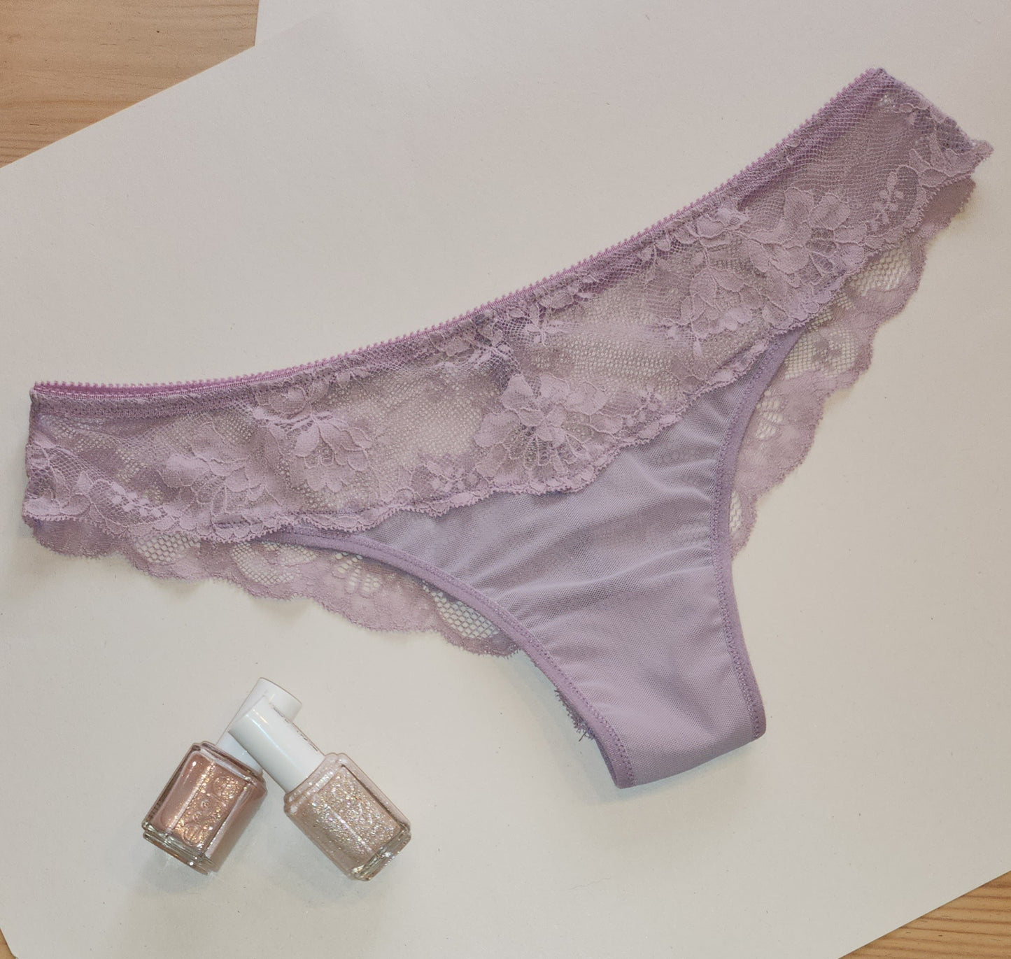 élastique <tc>Dentelle</tc> en mauve. Prix ​​au 1/2 mètre IDsx4