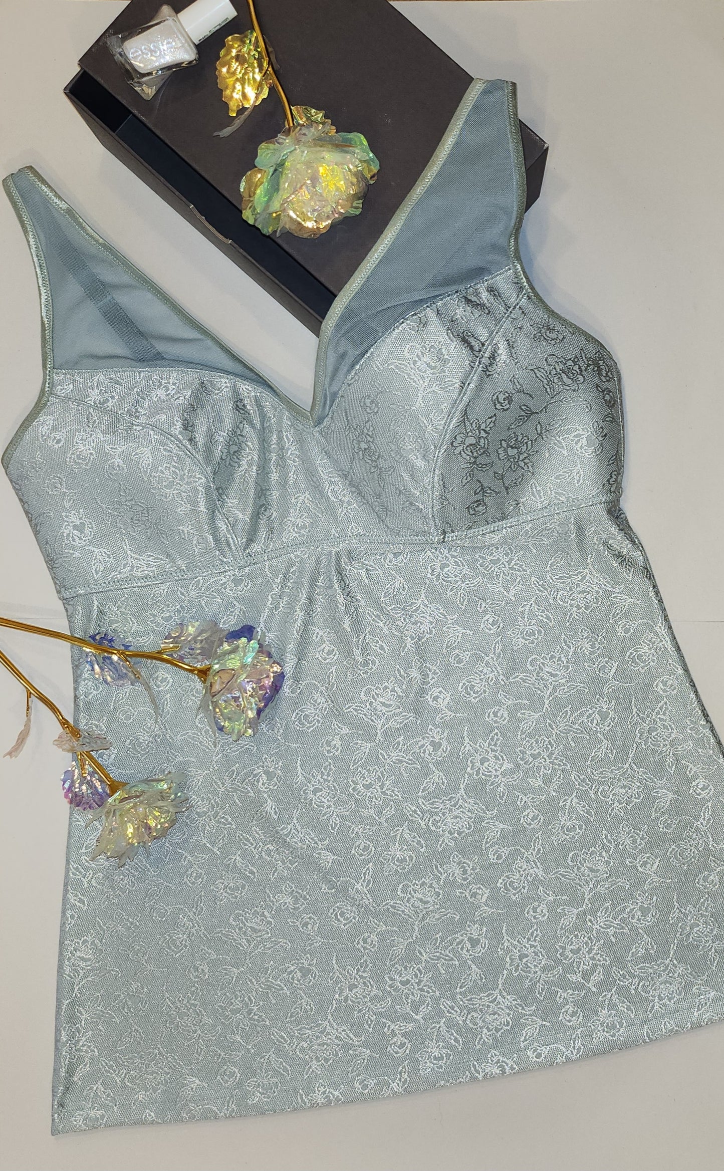 Kit de couture pour chemise soutien-gorge Vanessa. menthe. IDvx21