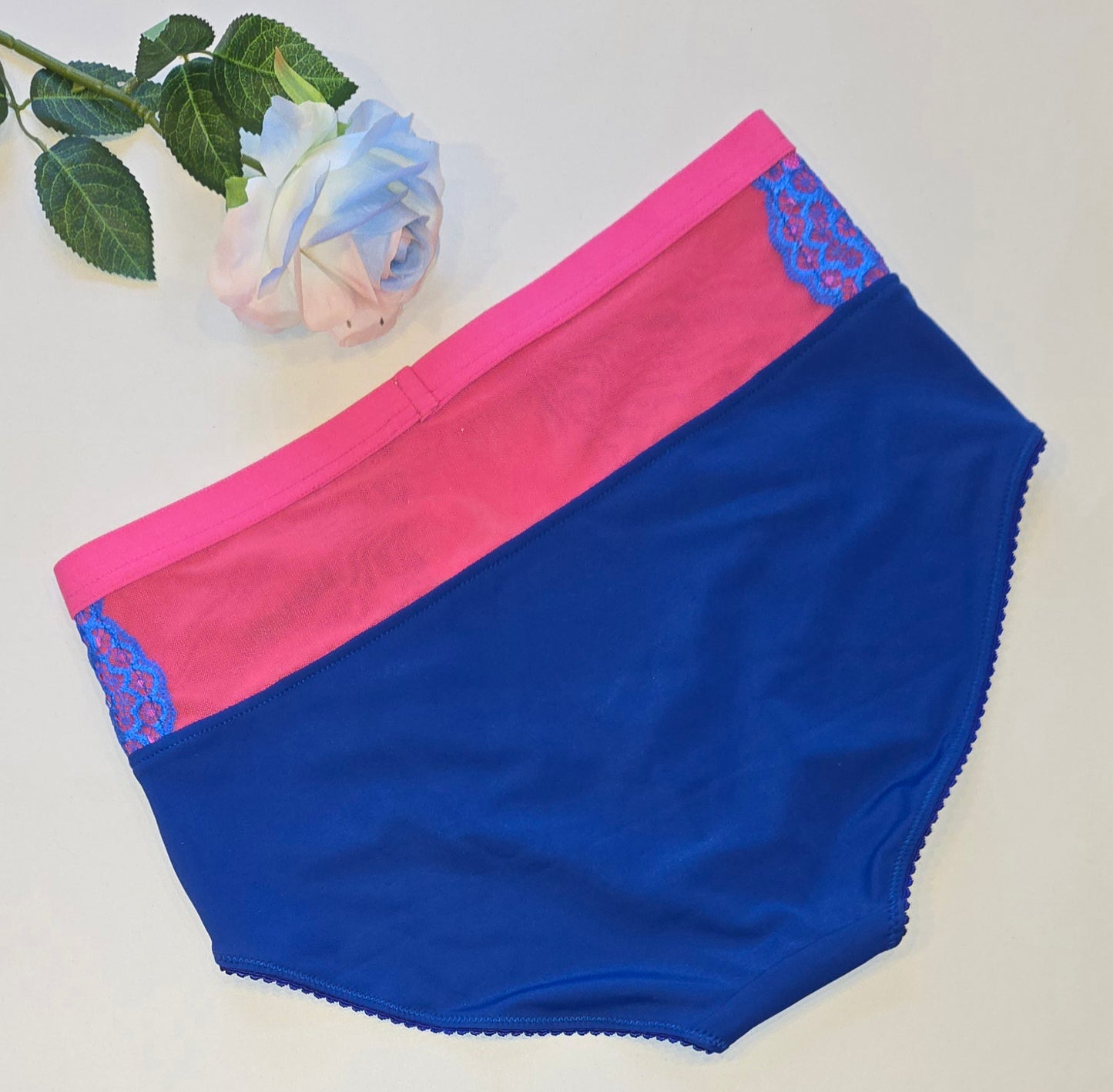 Wintereditie-add-on. Naaipakket voor Diana slip met microvezel en tule en drie nieuwe ontwerpen zijn gratis voor je. IDsnsx2