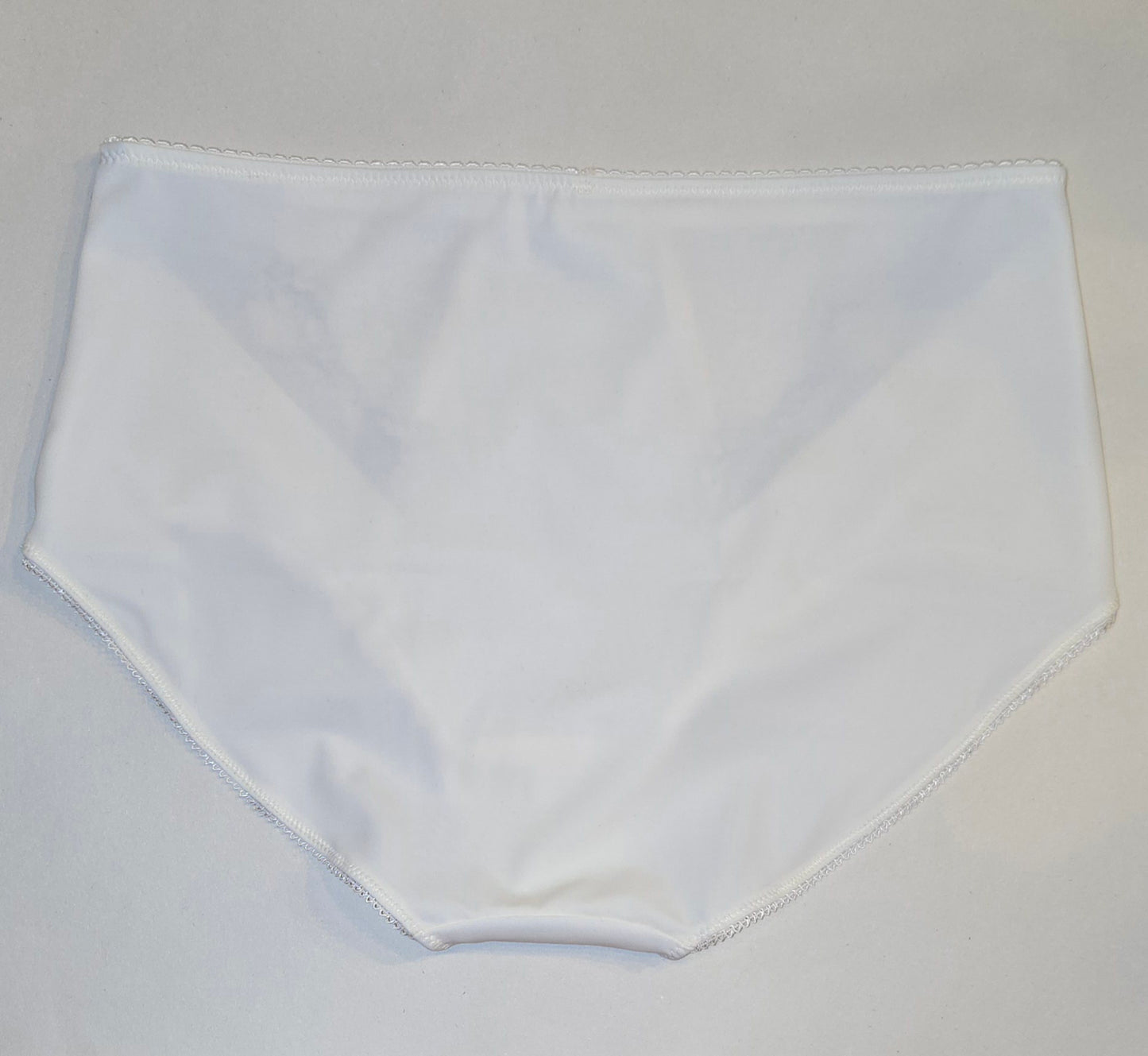 Confezione cucito per slip Diana con microfibra e <tc>Pizzo</tc>. nero. IDsnsx2