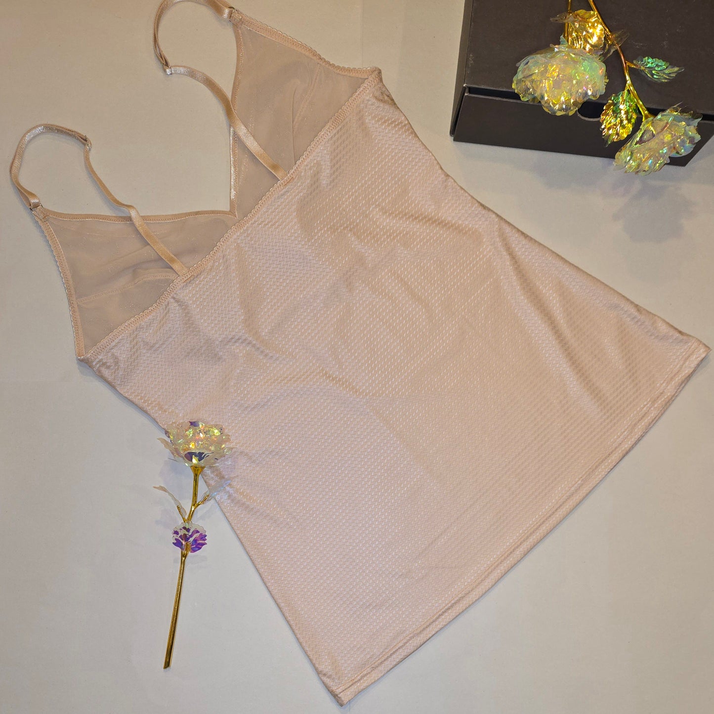 Set da cucito per reggiseno a strati Vanessa in beige con add-on in PDF. IDvx21