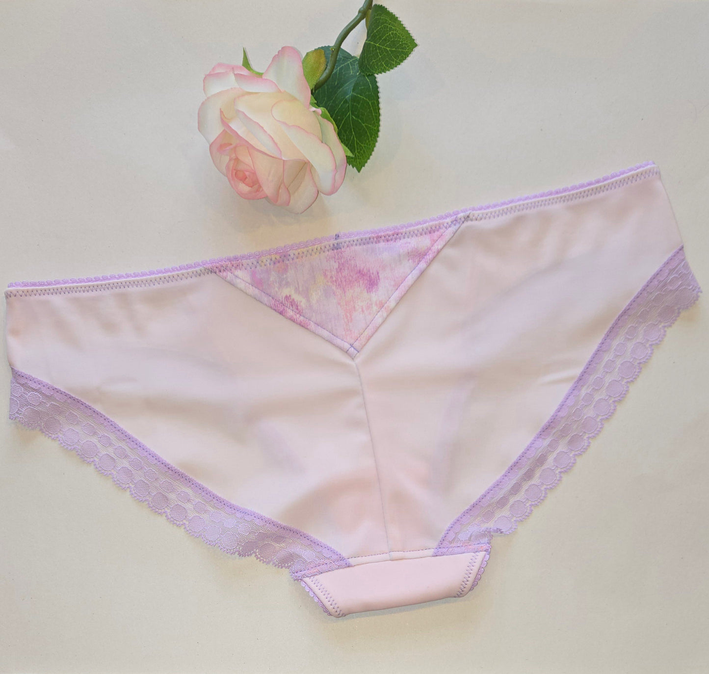 Add-On "Spring-Edition" Hipster Slip Diana. 4 elegante ontwerpen.