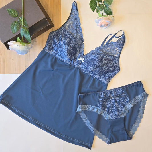 November Special. Nähset für BH-Hemdchen Vanessa/ Nähpaket mit Spitze. french blue. IDvx21