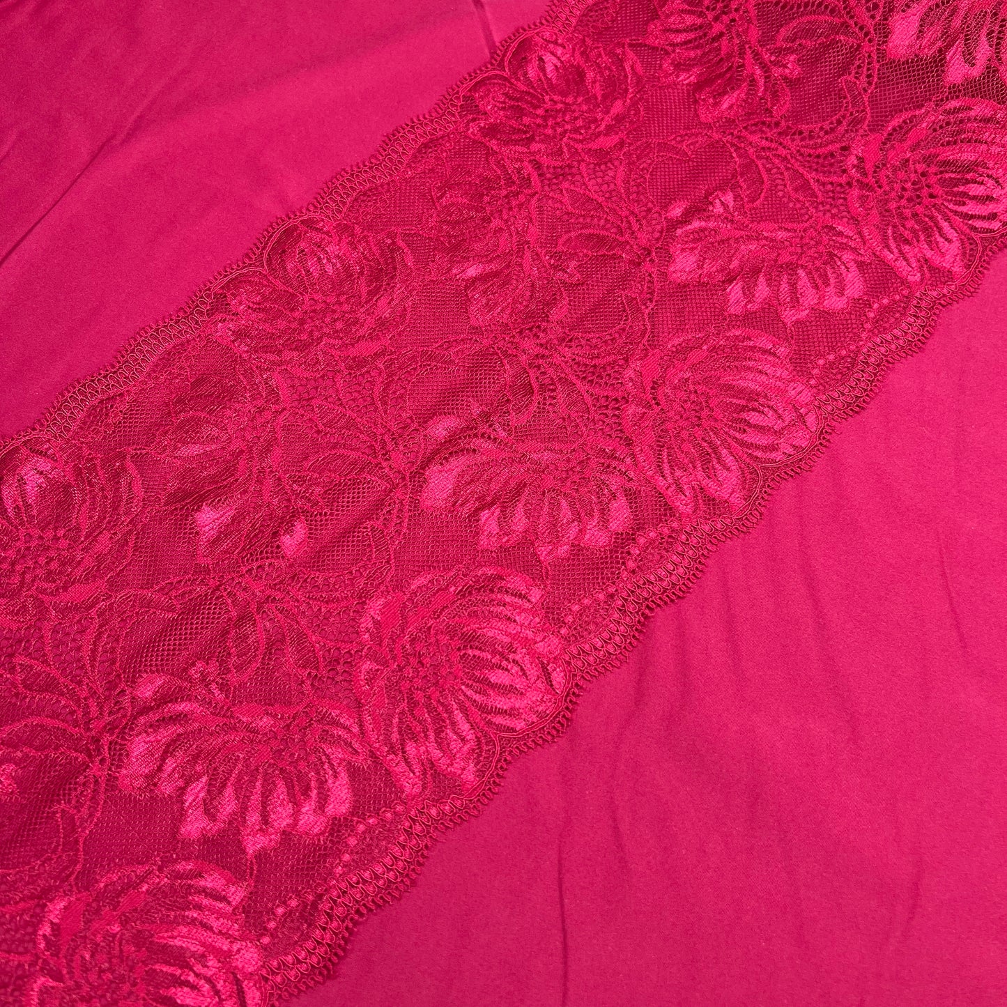 Tissu à lessive bi-élastique en microfibre framboise, baie