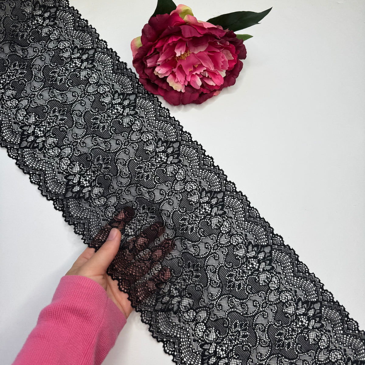 Elastische Spitze schwarz – Spitzenband & Spitzenborte, 18 cm, Meterware