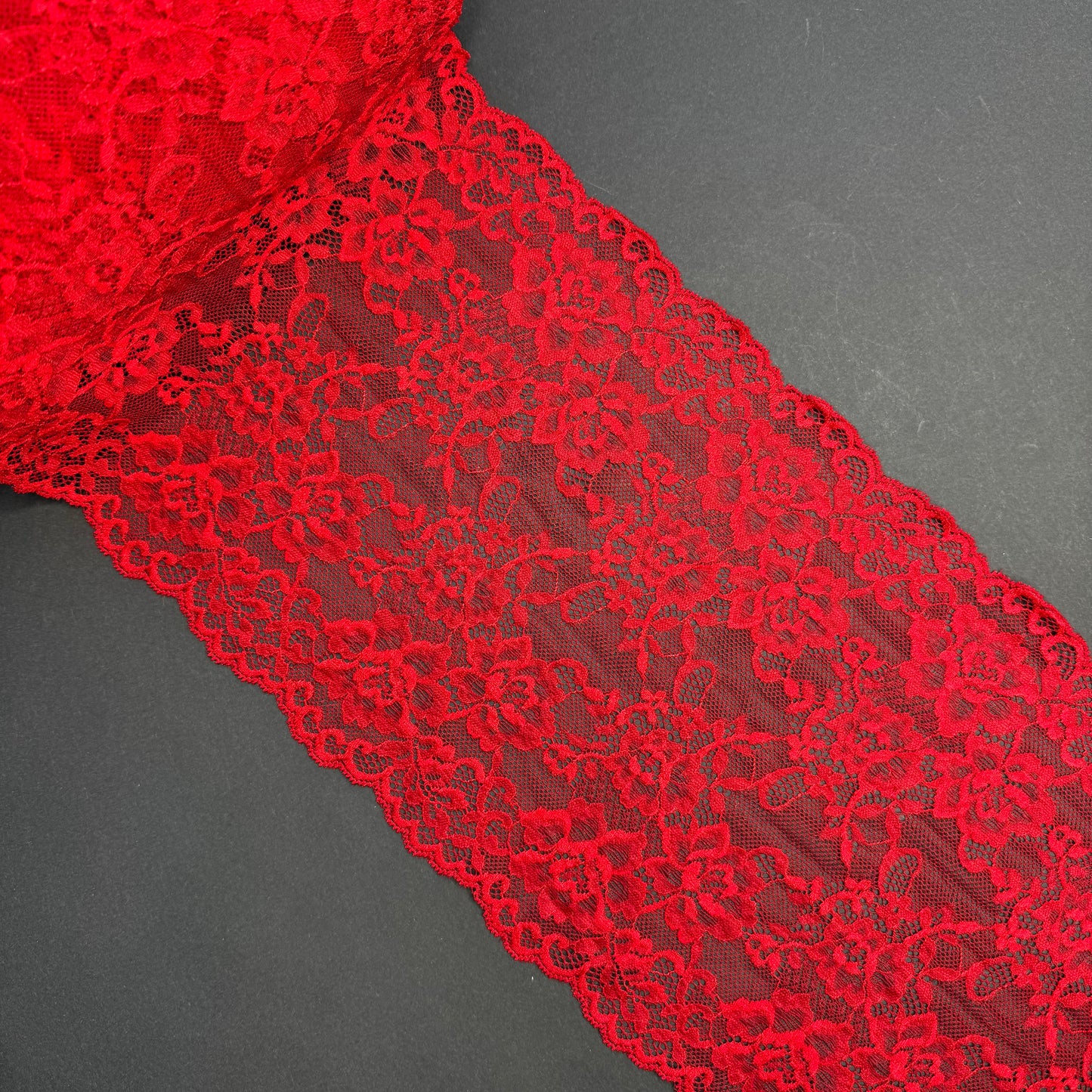 Pizzo elastico largo rosso-rosso scuro – motivo floreale, largo 22 cm