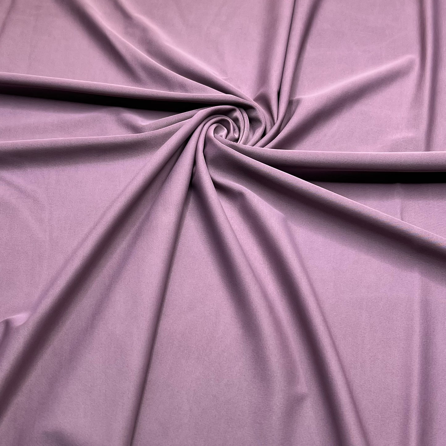 Microfibra, tejido de ropa interior bi-elástico. Color crocus claro.