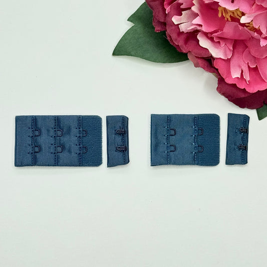 BH-Verschluss 2×2 oder 2x3 – Topaz Blue | Bra Hook & Eye Closure 32x44 mm und 32x45 mm
