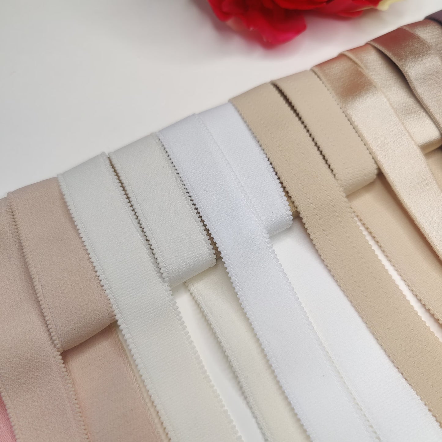 20 mm BH-Trägerband. salmon pink, peach blush, off-white, weiß, beige matt und glänzend, frappe, peppercorn. 13/16 bra strap elastic.IDtrx20