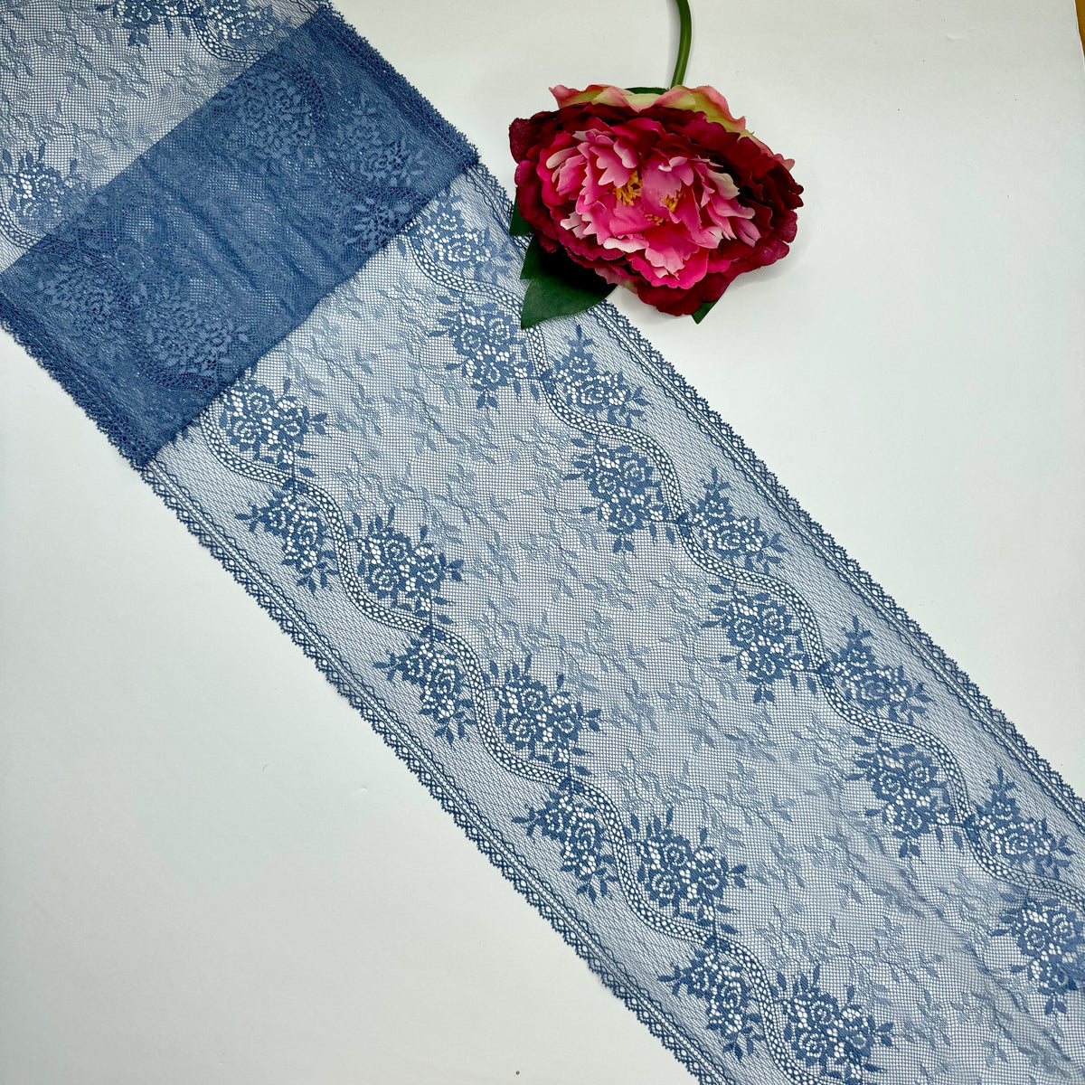 Breite elastische Spitze French Blue, 23 cm, Preis per 0,5 m, Meterware