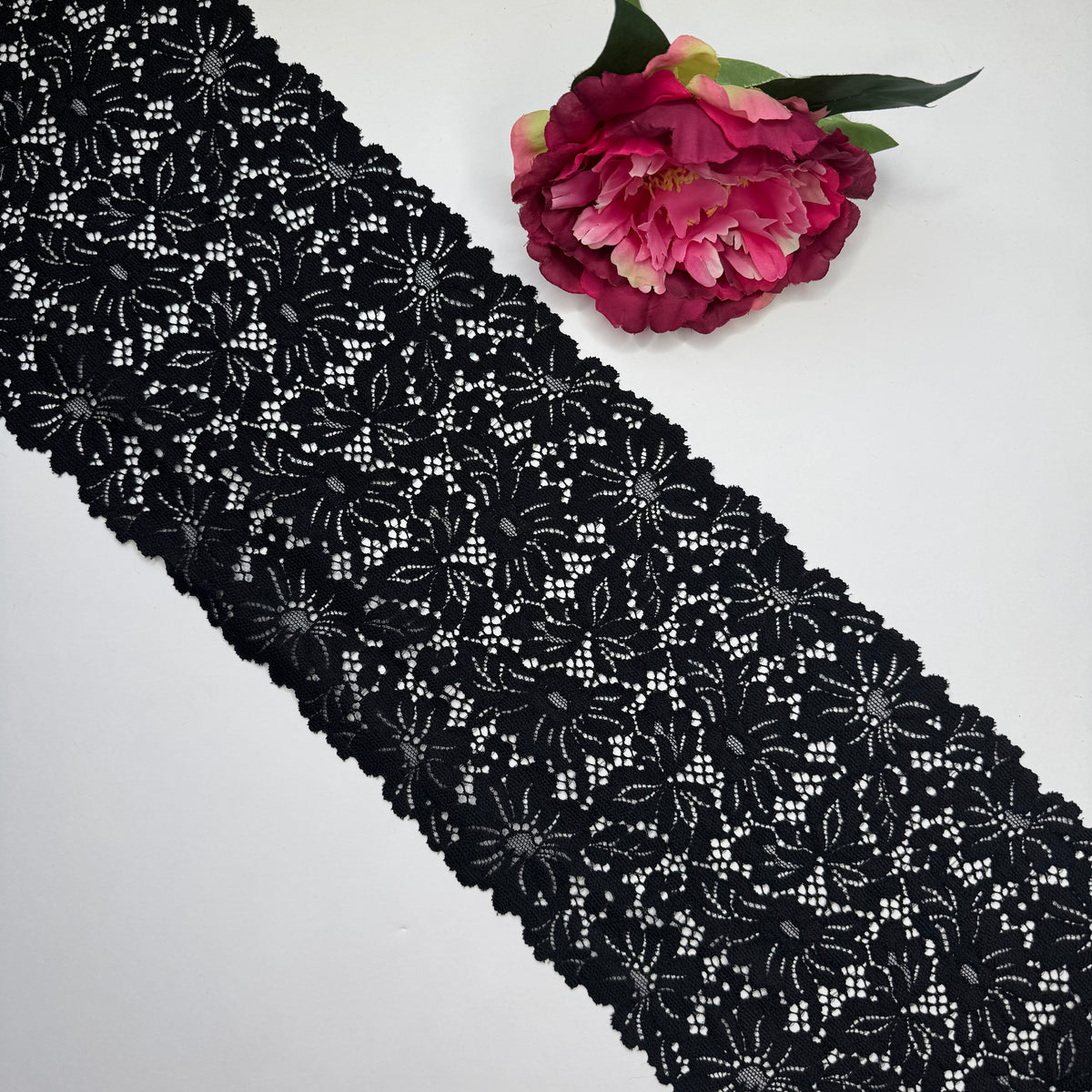 Breite elastische Spitze schwarz – Spitzenband & Spitzenborte, 19,7 cm, Meterware