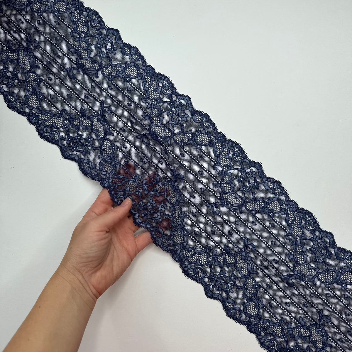 Elastische Spitze Midnight Blue / Saphirblau, 16 cm, Meterware
