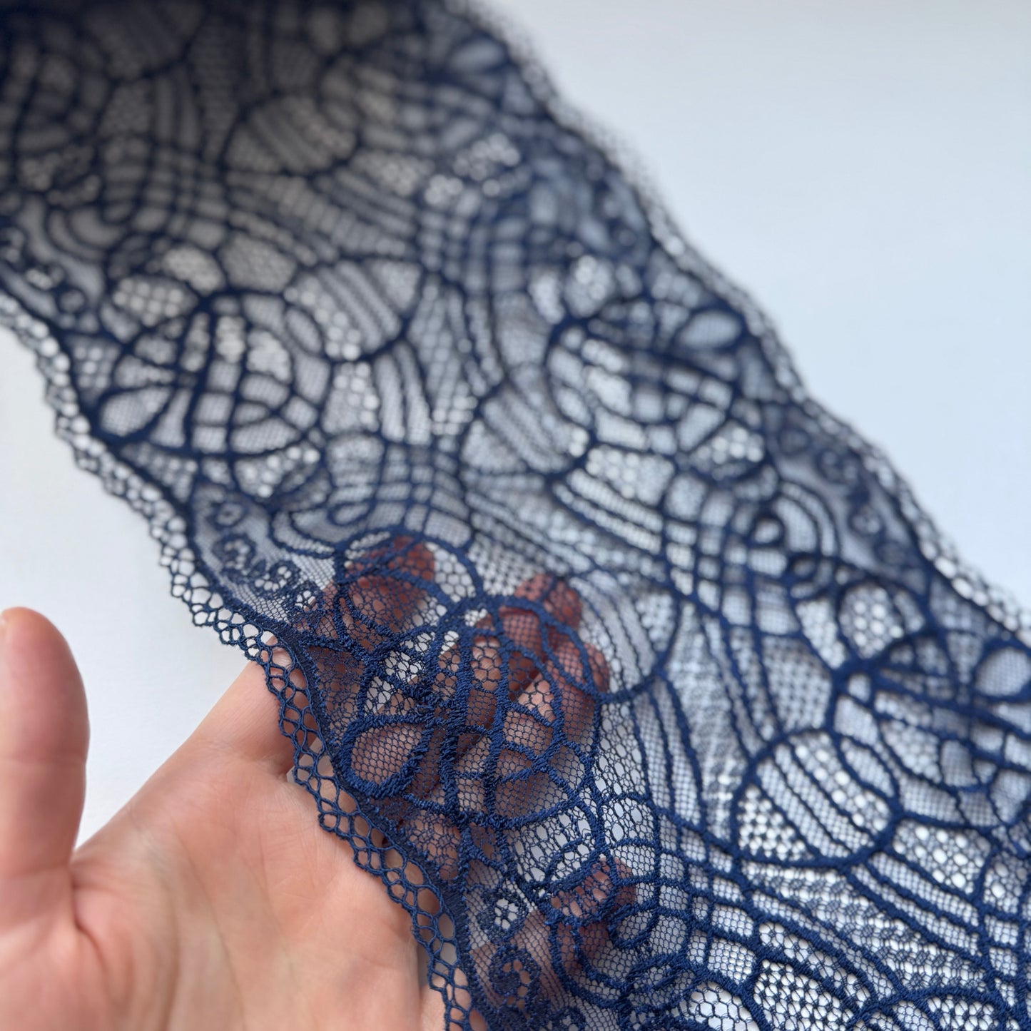 Elastische Spitze dunkelblau
