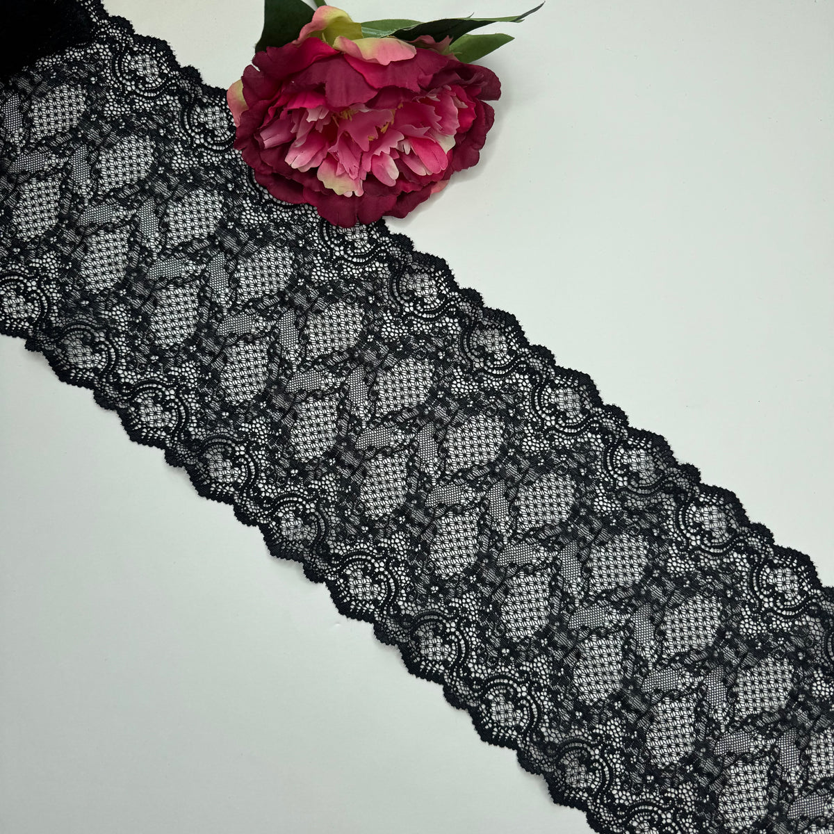 Elastische Spitze schwarz – Spitzenband & Spitzenborte, 17 cm, Meterware