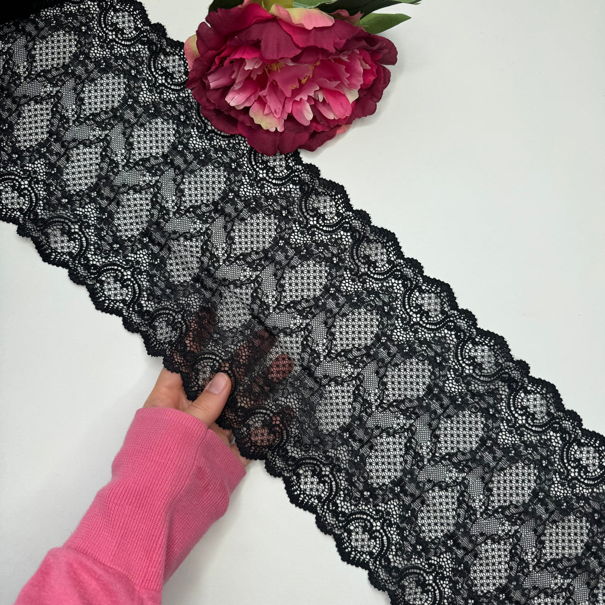Elastische Spitze schwarz – Spitzenband & Spitzenborte, 17 cm, Meterware