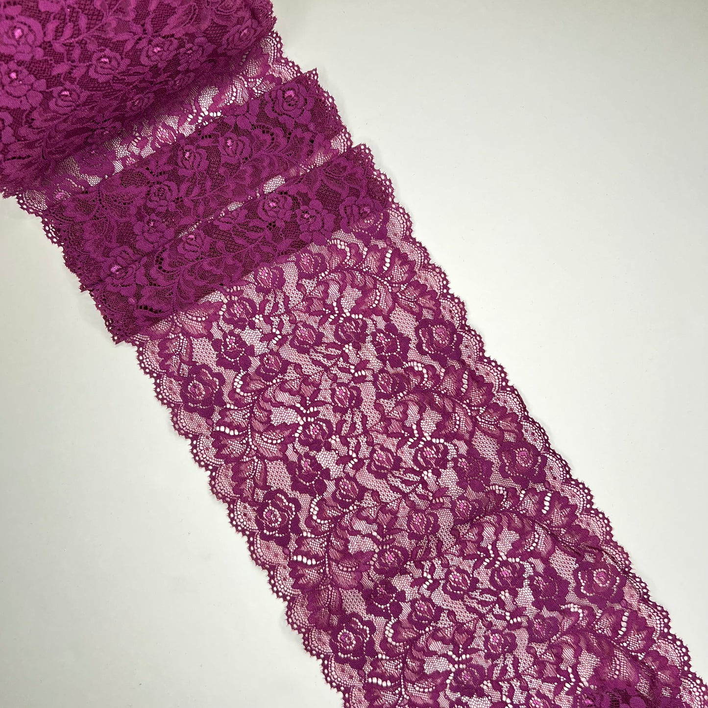 Breite elastische Spitze Beere / Pflaume, Preis per 1/2 Meter IDsx4