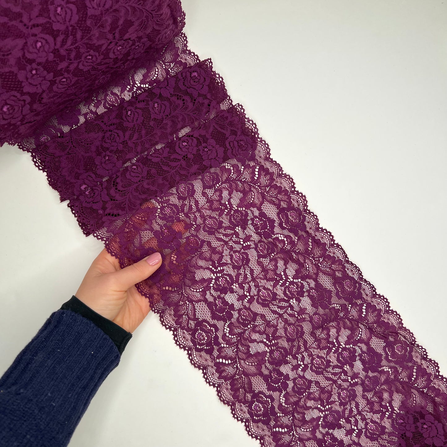 Breite elastische Spitze Beere / Pflaume