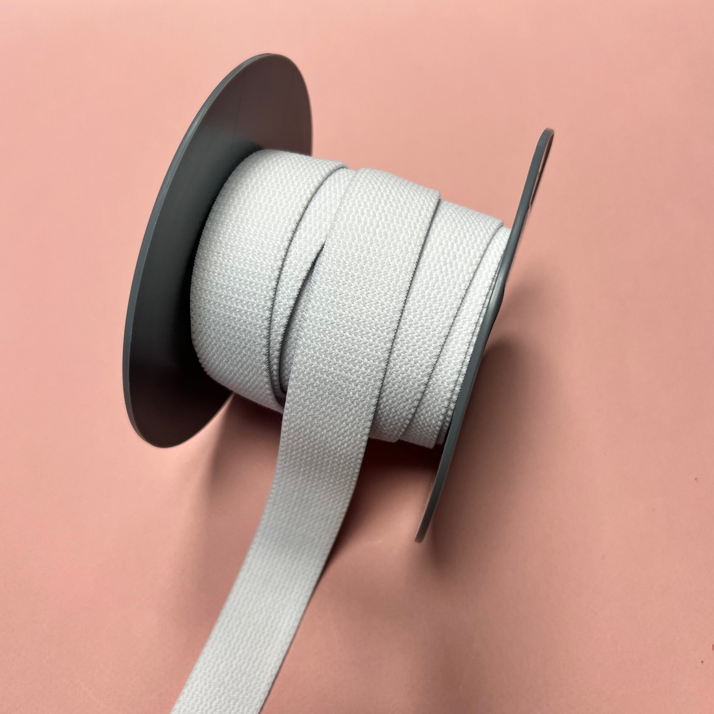 2,5 cm breites Gummi in weiß