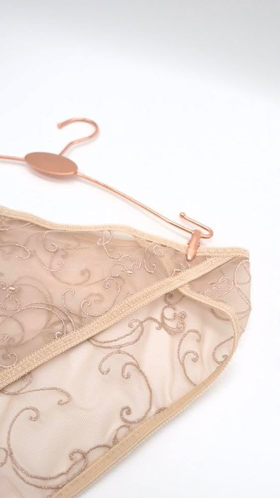 Sewing kit for LacyLover panties in beige with elastic tulle