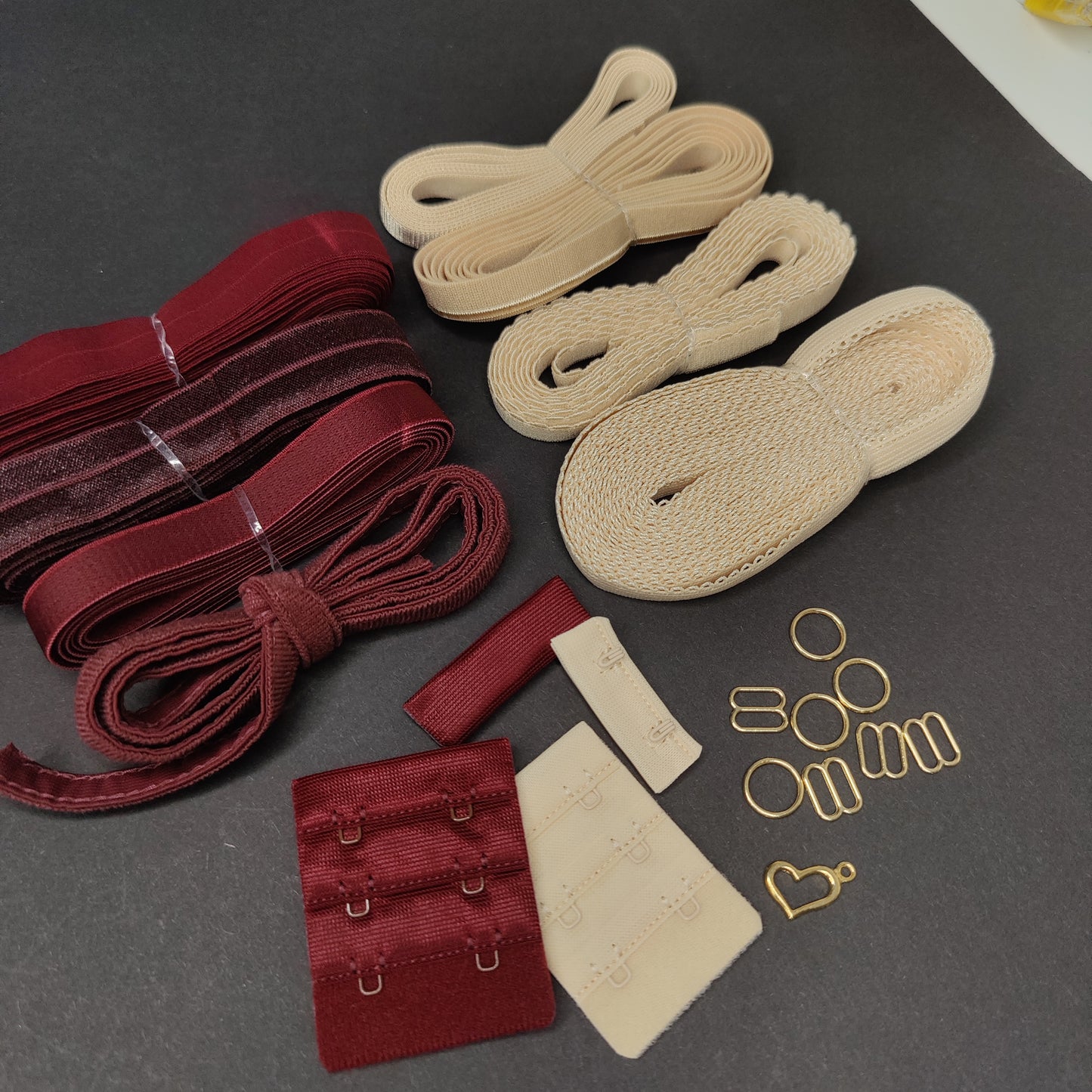 Large sewing set for bra and panties or sewing package with <tc>lace</tc>, microfiber, Powernet in bordeaux on gold IDnsx1