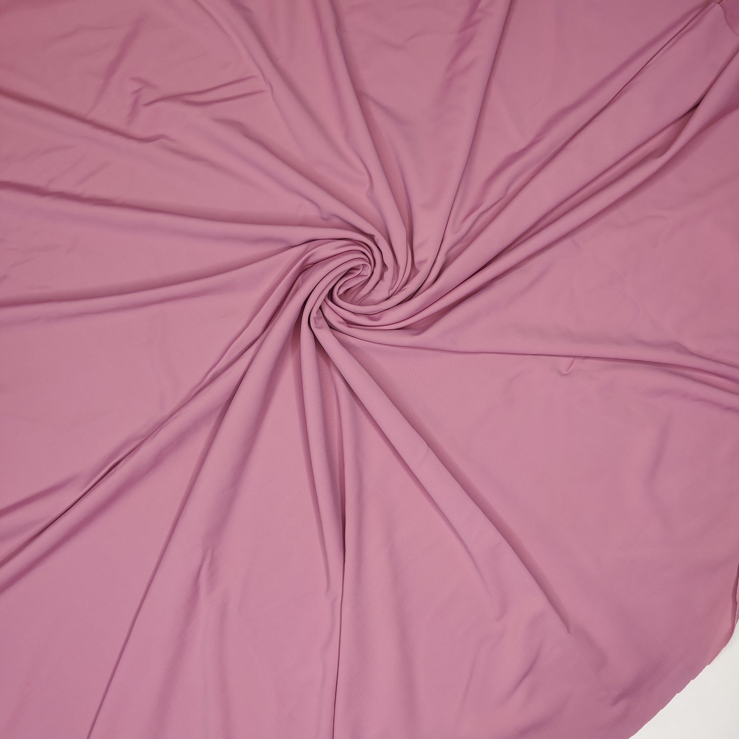 Microfiber, bi-elastic laundry fabric in flamingo/dusky pink