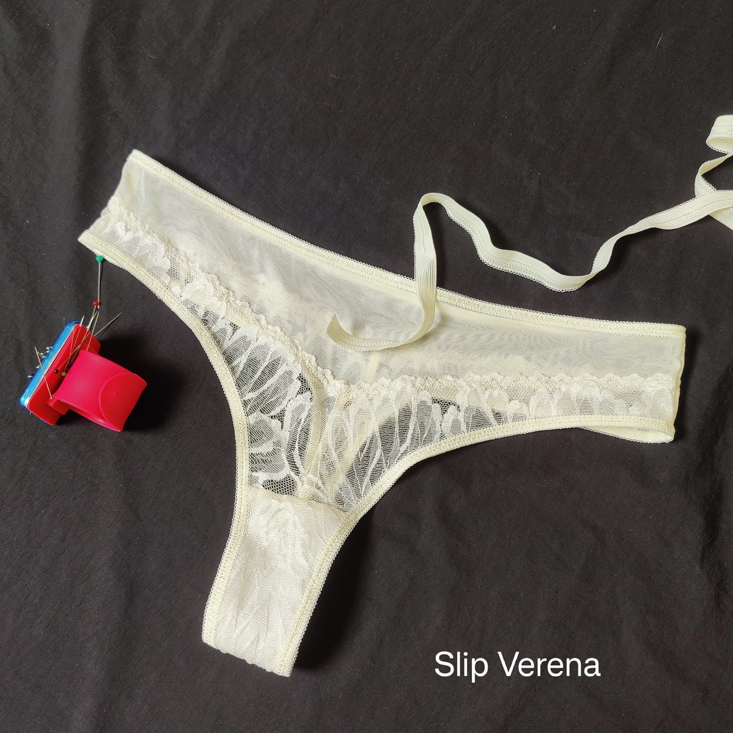 Patron de couture Slip Verena allemand. Gr. 32 - 46.IDsmx3