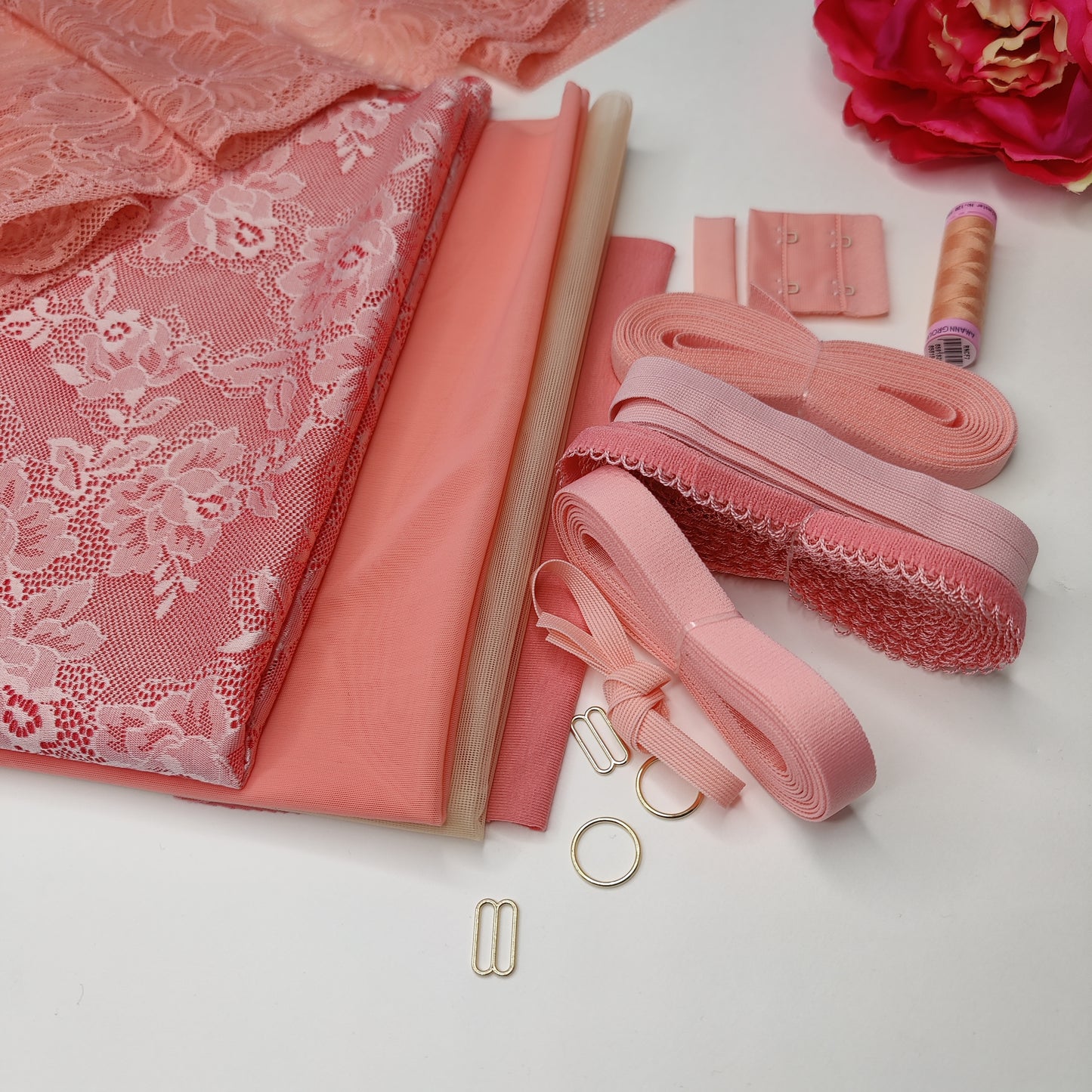 Large sewing set for 2x bras and panties or sewing package with <tc>lace</tc>, powernet and structured fabric in coral IDnsx1