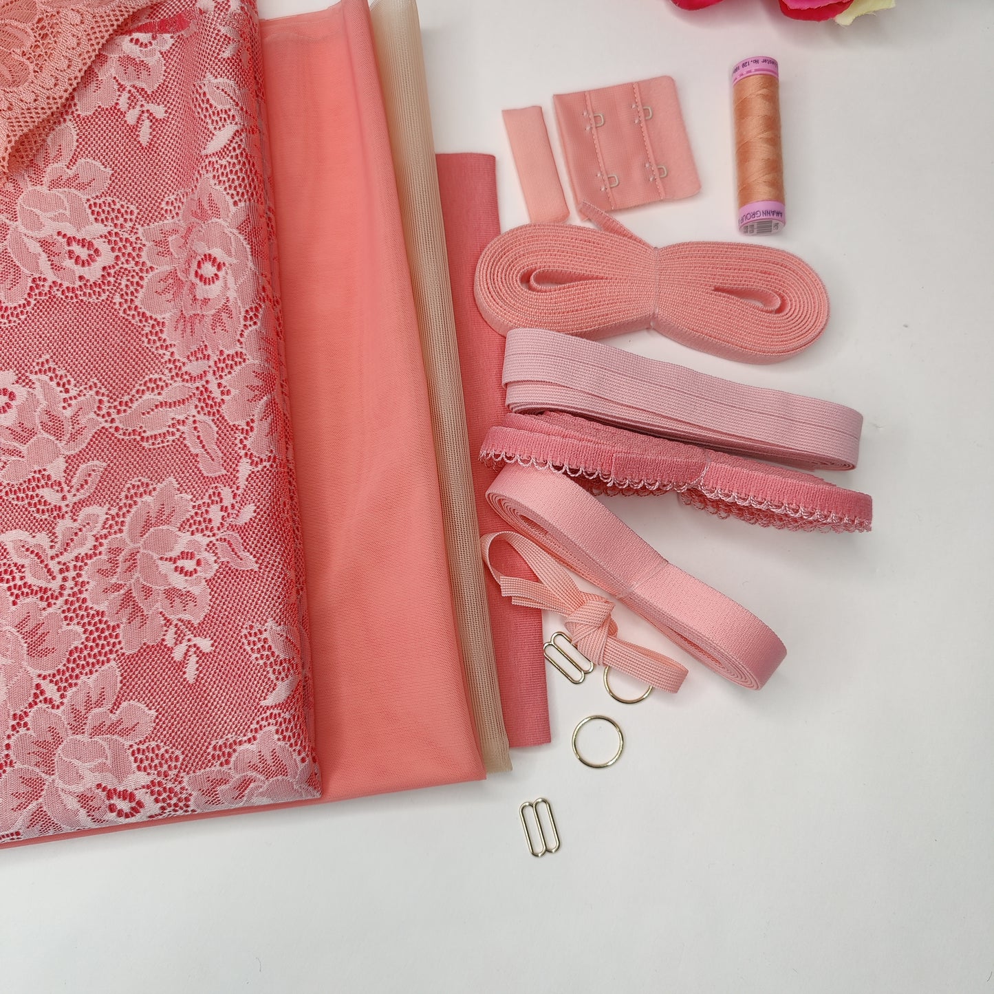 Large sewing set for 2x bras and panties or sewing package with <tc>lace</tc>, powernet and structured fabric in coral IDnsx1