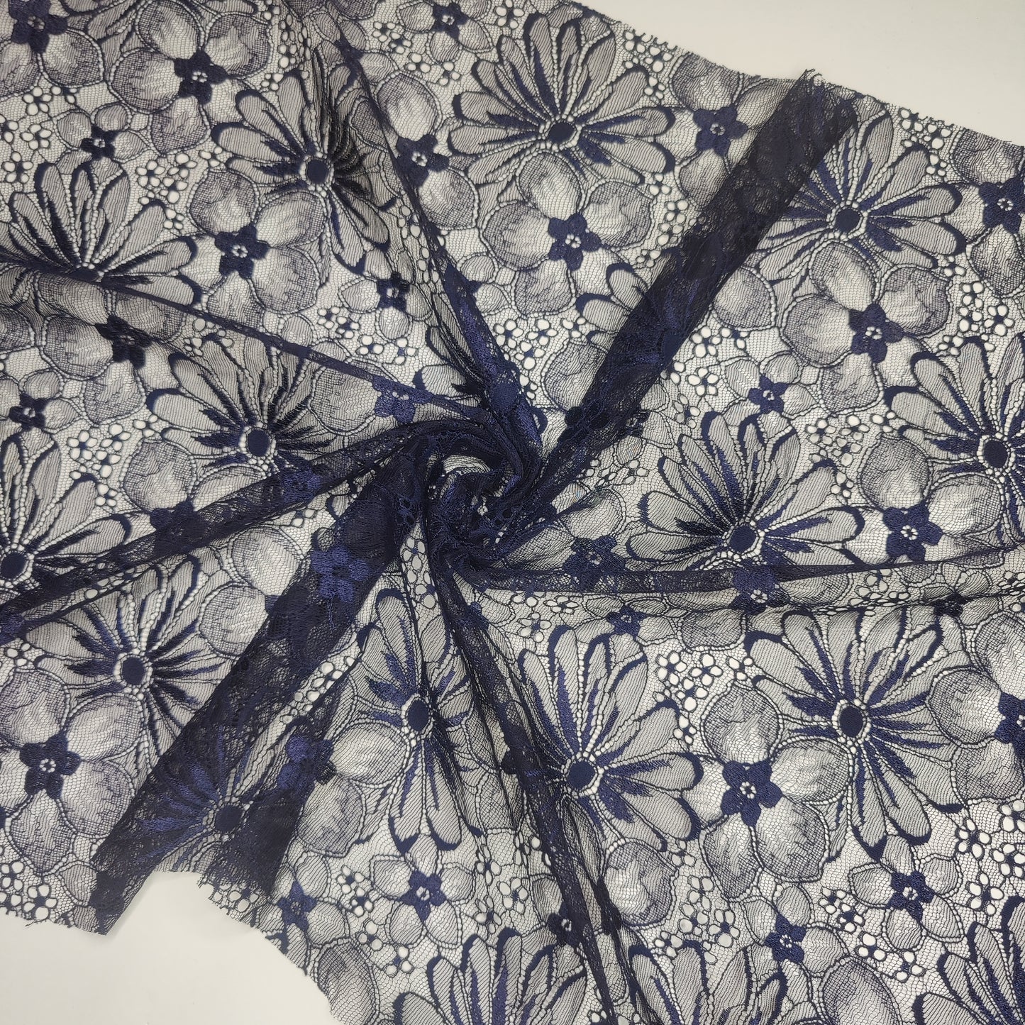 Sew 0.5 m tulle, all-over lace to the bra and panties. midnight blue. IDpwx8