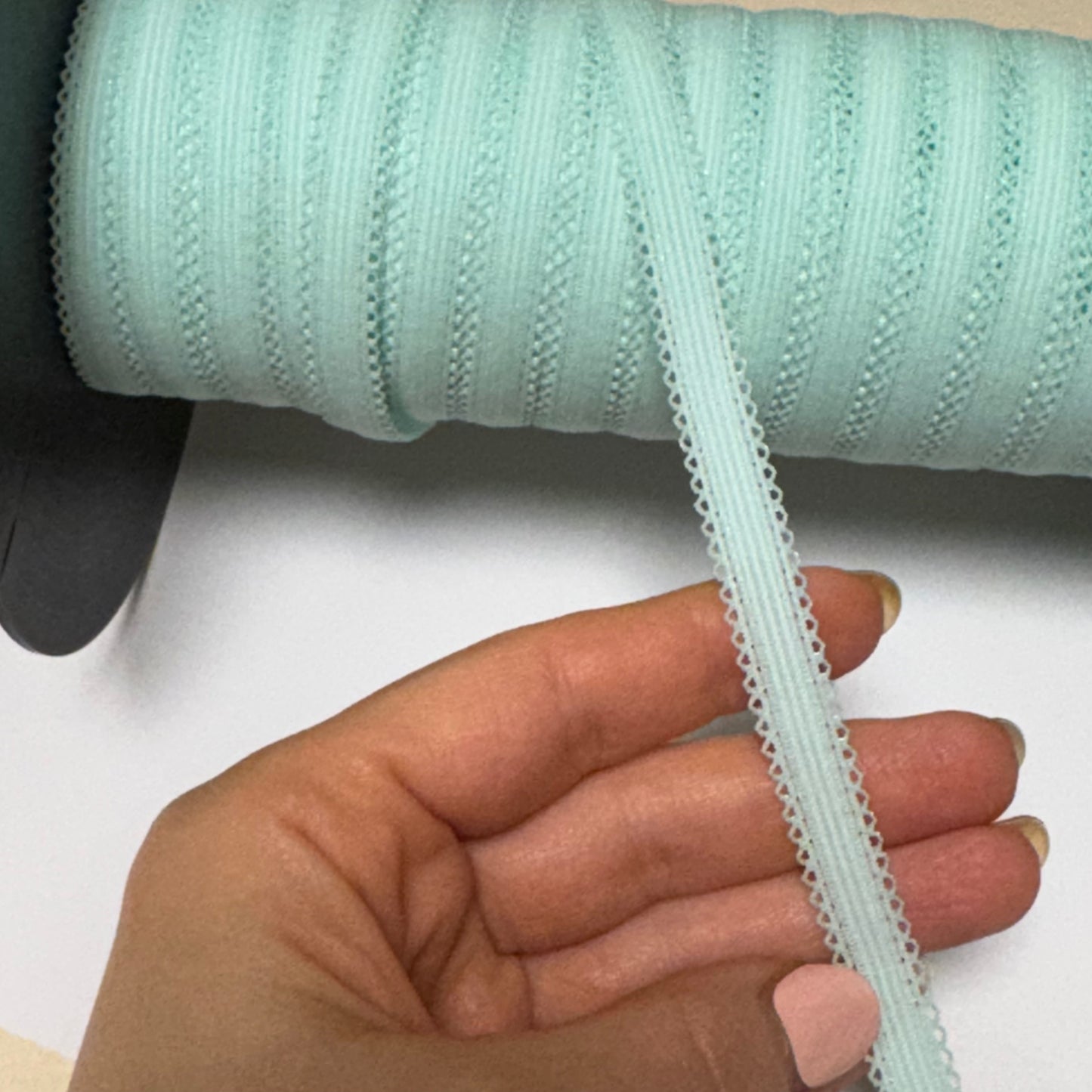 10 mm Zierlitze in pastel grün