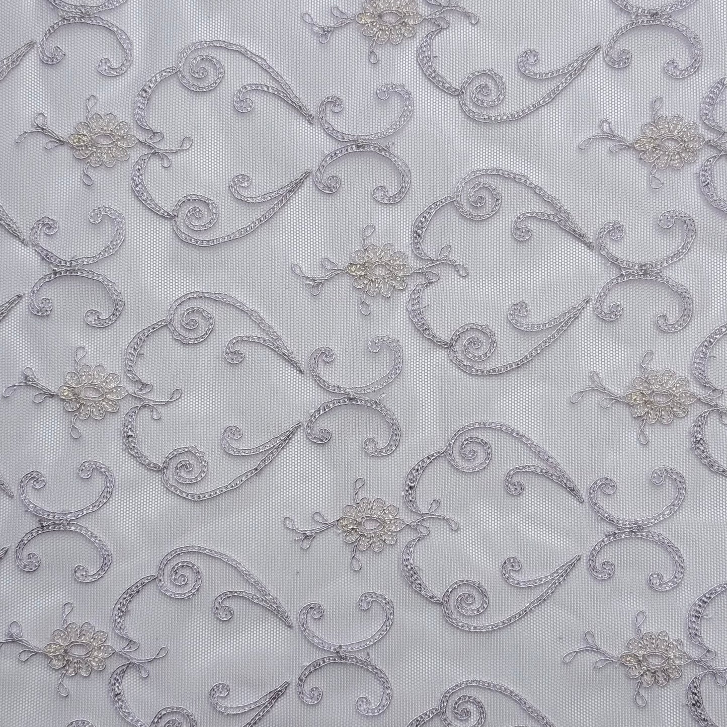 0,5 m Tüll elastisch, Stretch-Netz, elastisches Netz, allover lace zum BH und Slip nähen. flieder, lavender.