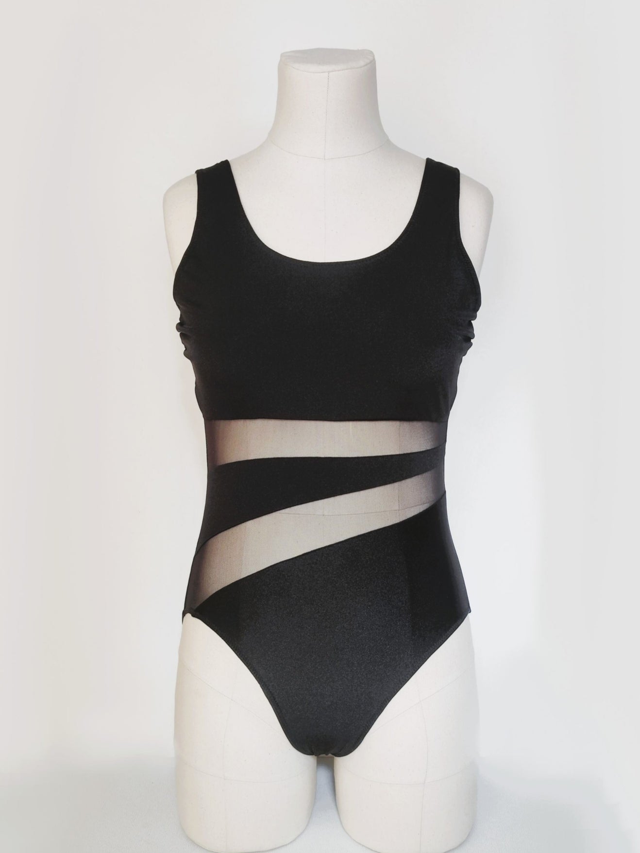 Sewing pattern Brigitte swimsuit, size. 70-100, Cup A - E, one-piece. German / German, PDF file IDsmx3