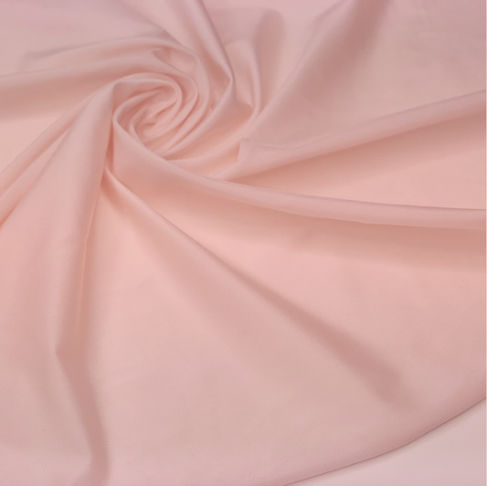 Microfiber, bi-elastic lingerie in salmon pink