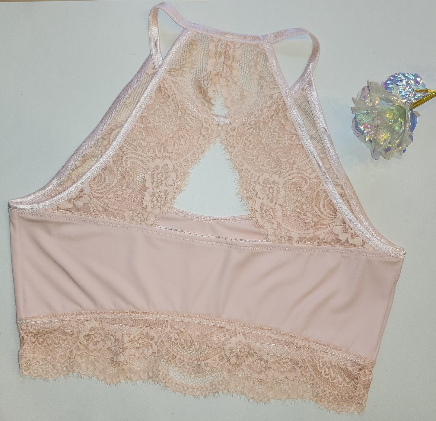 Kit de couture pour HolterBra Lea avec microfibre et<tc>Dentelle</tc> en rose pêche. IDdiyklx5