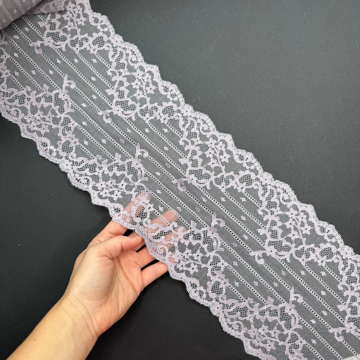 Stretch gallon lace Smokey Lavender - Sea Fog