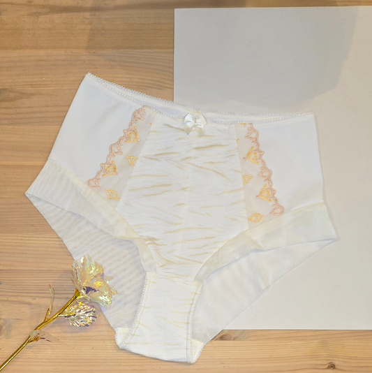 NEW: Nähpaket für Slip Panty Thalia inkl. Schnittmuster. creme-gold. IDsnsx2