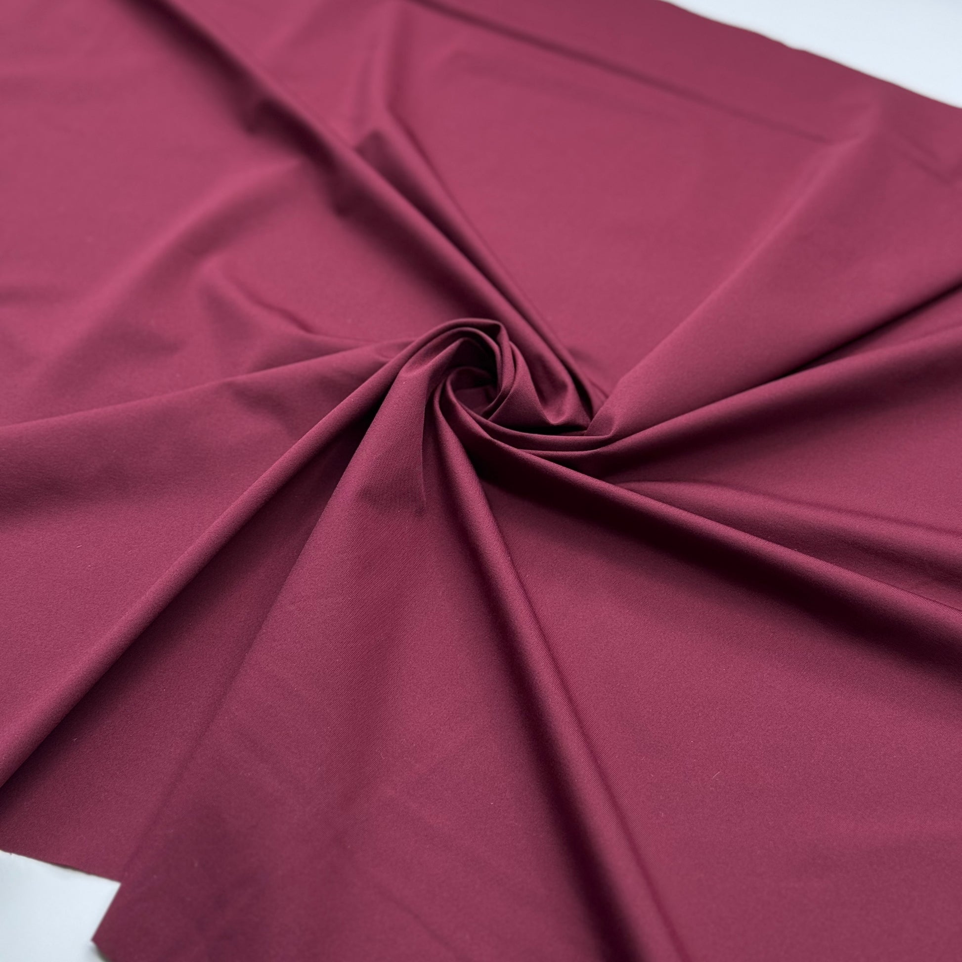 bi-elastische Wäscheware für Dessous in Bordeaux