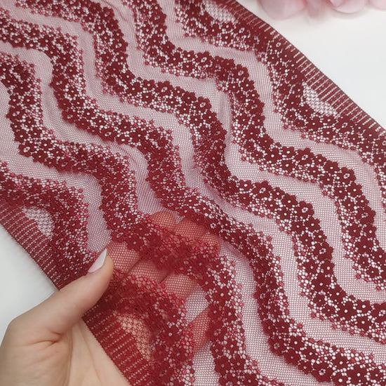 Breite elastische Spitze in Dunkelrot mit Glitzer