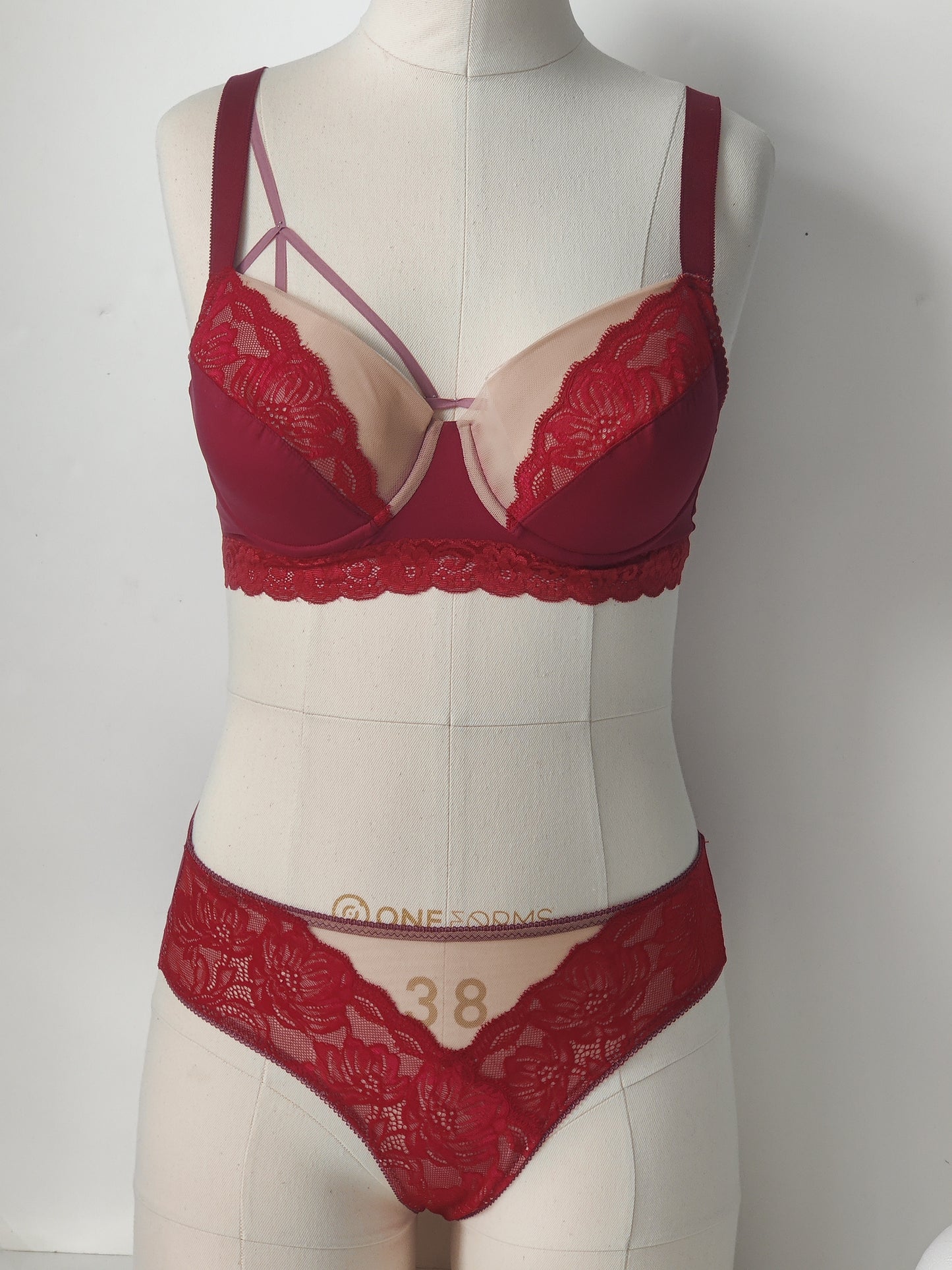 Sewing kit for 2x bras and panties or sewing package with elastic <tc>lace</tc>, microfiber and powernet. Raspberry. Sew your own bra and panties. IDnsx1