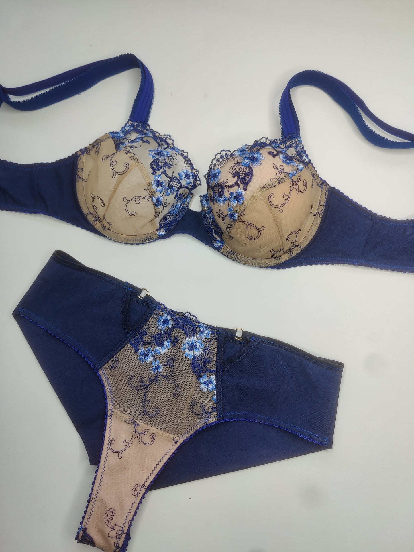 Sewing kit for 2 bras and panties or sewing package with two lace fabrics, microfiber, and powernet. Midnight blue. Sew your own bra and panties material. IDnsx1