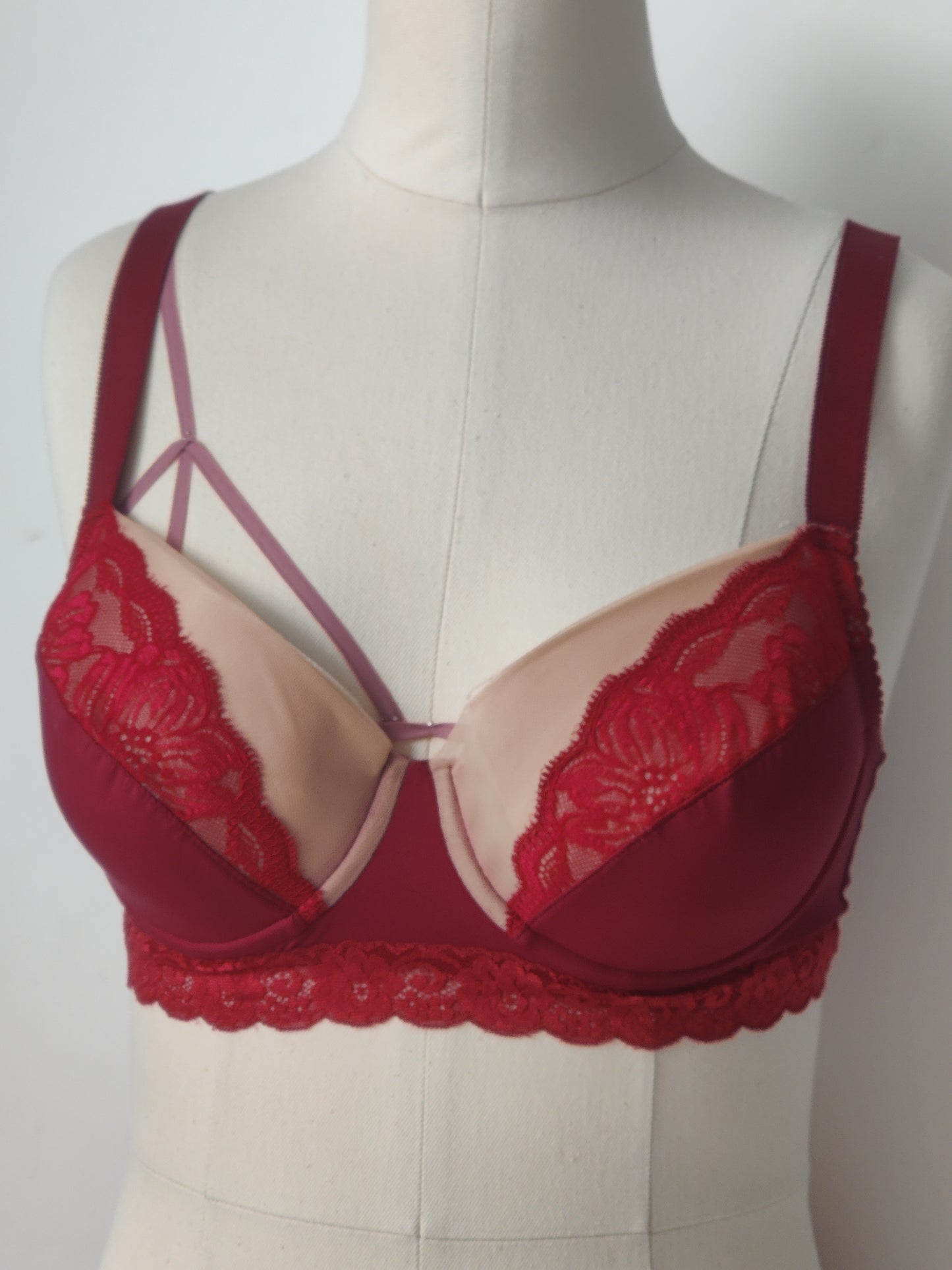 Sewing kit for 2x bras and panties or sewing package with elastic <tc>lace</tc>, microfiber and powernet. Raspberry. Sew your own bra and panties. IDnsx1